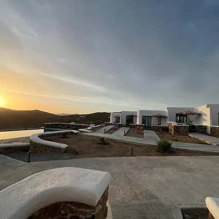 Thronos Apartment Ano Mera