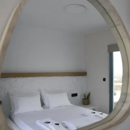 Apartment Thronos *