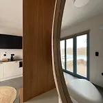 Thronos Apartment Ano Mera