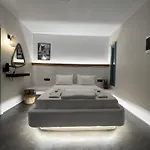 Apartment Thronos *