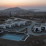Thronos Apartment