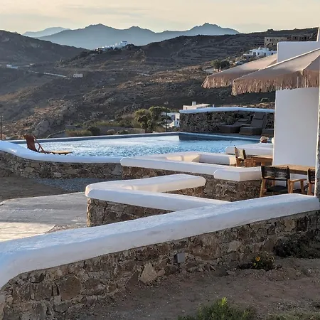 Thronos Apartamento *